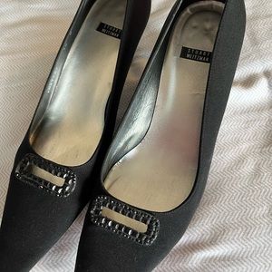 EUC 10 N Stuart Weitzman Heels